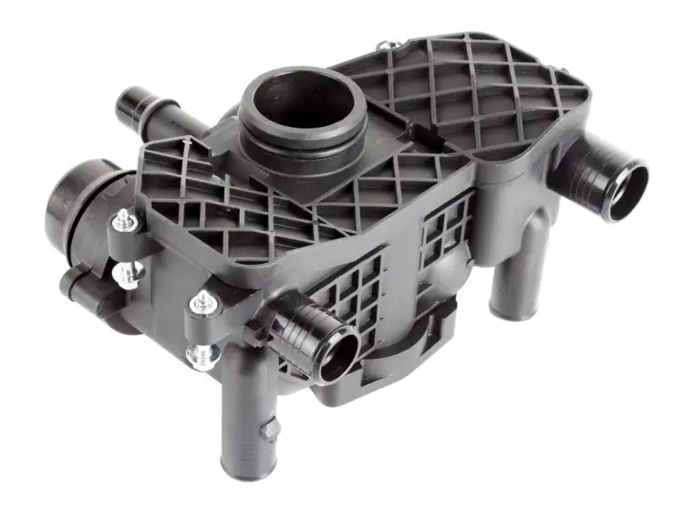 OBUDOWA TERMOSTATU TERMOSTAT 4.4 8V DIESEL 4