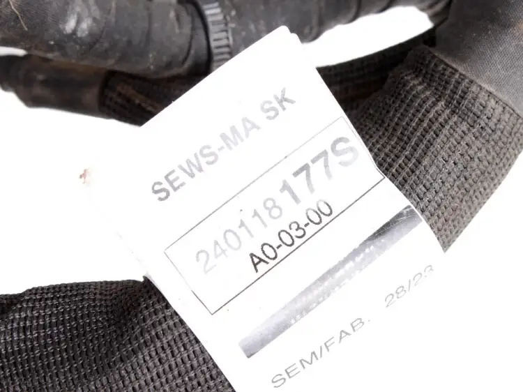 WIĄZKA INSTALACJA ELEKTRYCZNA SILNIKA 1