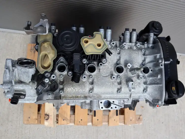 GOŁY SILNIK 2.0 TFSI 2