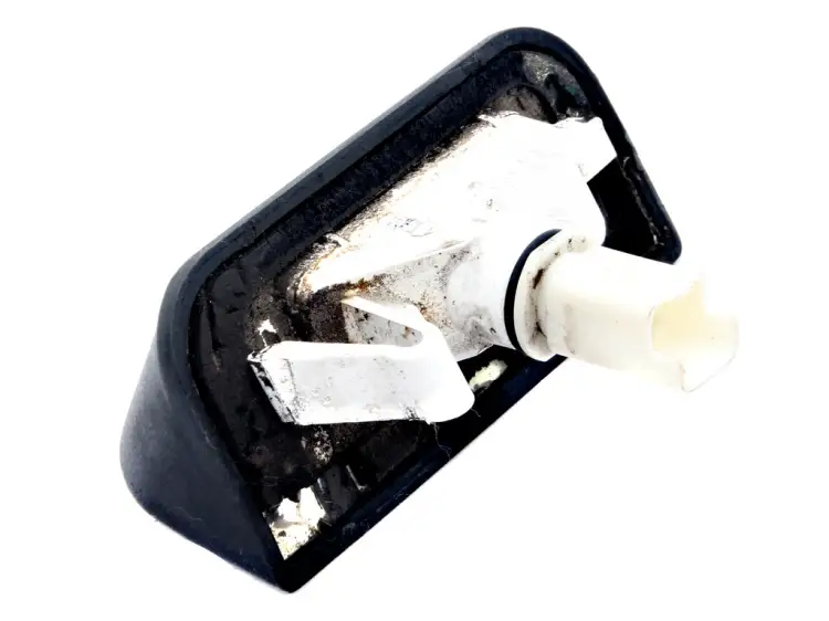LAMPKA PODŚWIETLENIA TABLICY REJESTRACYJNEJ 7
