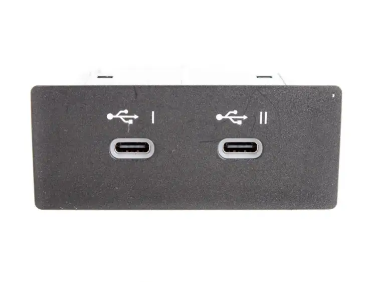 GNIAZDA USB