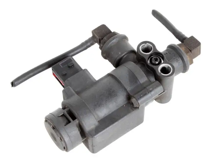 ELEKTROZAWÓR MAGNETYCZNO PNEUMATYCZNY 3/2 1