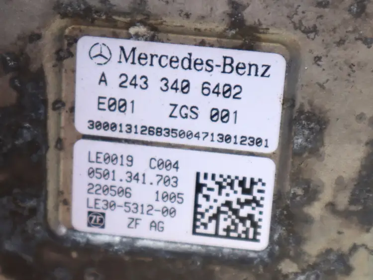 SILNIK ELEKTRYCZNY I012 3