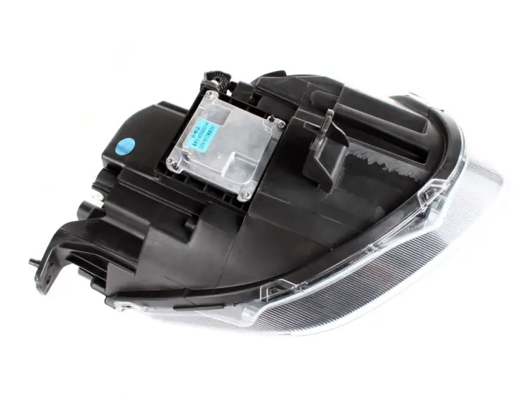 REFLEKTOR PRAWY LAMPA PRAWA PRZEDNIA FULL LED 3