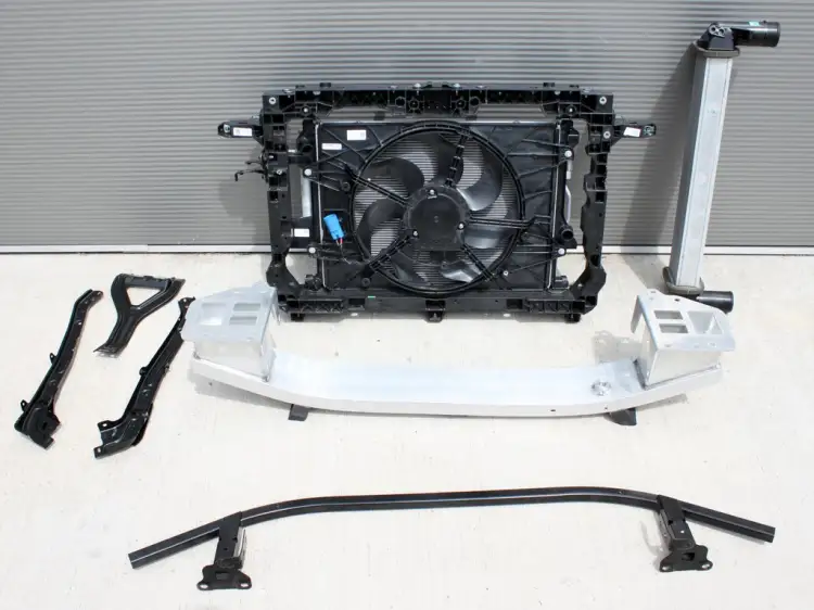 PAS PRZEDNI WENTYLATOR CHŁODNICE INTERCOOLER BELKA WZMOCNIENIE 1