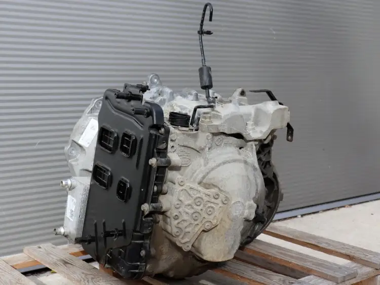 SKRZYNIA BIEGÓW AUTOMATYCZNA dobierać skrzynię po numerze 1094 lub kk72 po głónym oznaczeniu zf9hp48 wychodzi kilka różnych 8