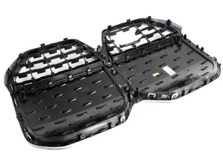 ATRAPA GRILL NERKI ZDERZAKA PRZEDNIEGO 5