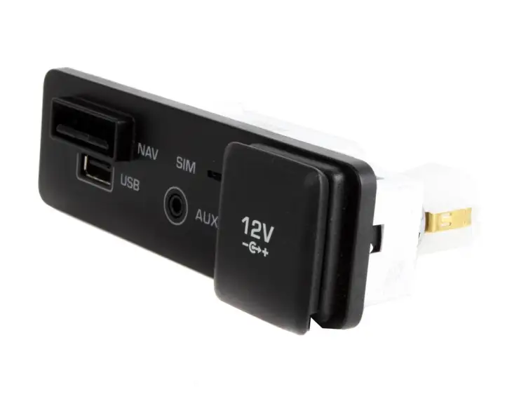 GNIAZDO ZŁĄCZE USB AUX NAV 1